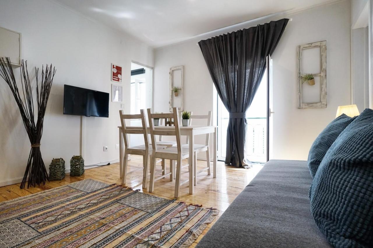 Alfama Historical Apartment 3 Bedroom Duplex Lisboa Exterior foto